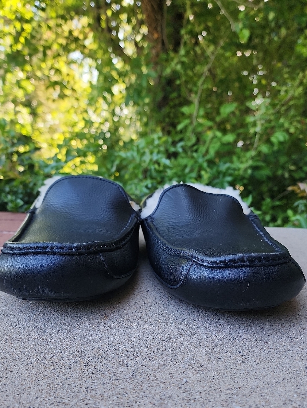 UGG Australia Men's Black Leather Shearling-Lined Slip-On Moccasin - Picture 9 of 17